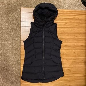 Packable down vest